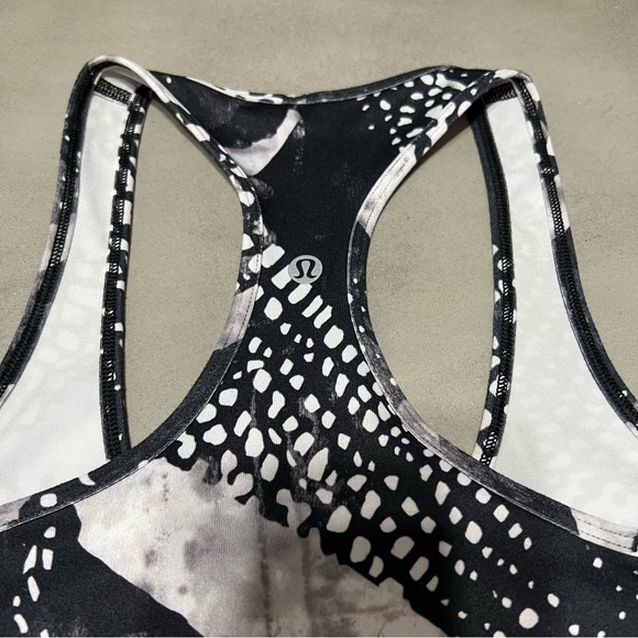 LULULEMON Cool Racerback Tank - Picture 4 of 5
